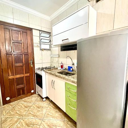 Kitinete Em Sao Vicente Apartment Ngoại thất bức ảnh