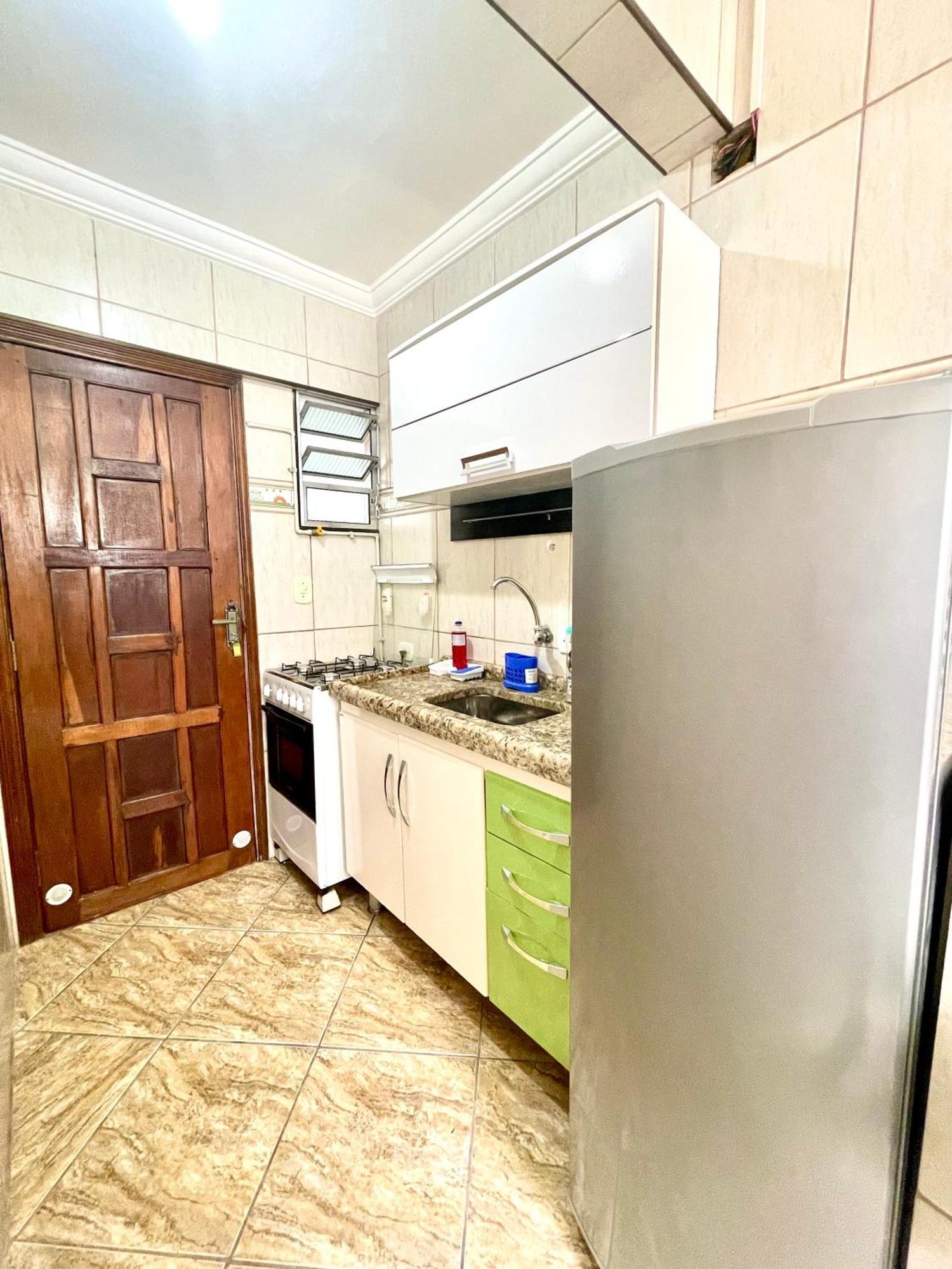 Kitinete Em Sao Vicente Apartment Ngoại thất bức ảnh